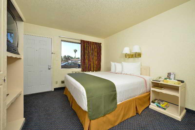 Americas Value Vegas Strip Motel 2*