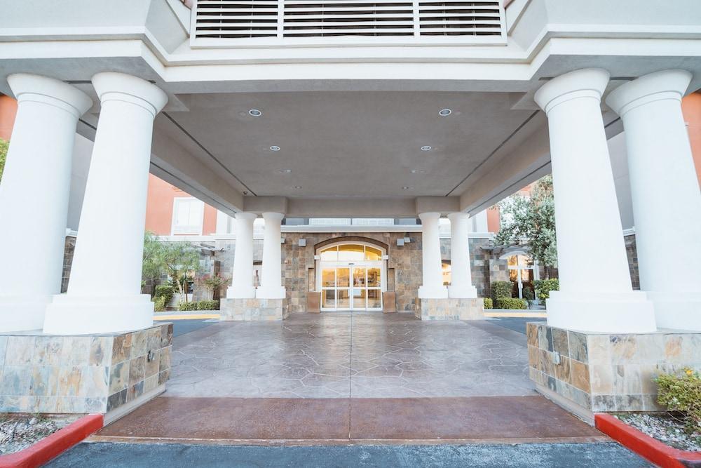 Express & Vegas Sw Springvalley By Ihg Hotel Las Vegas