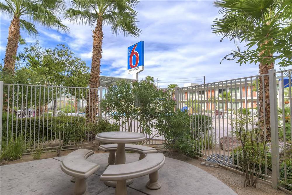 Park By Radisson, Vegas I-15