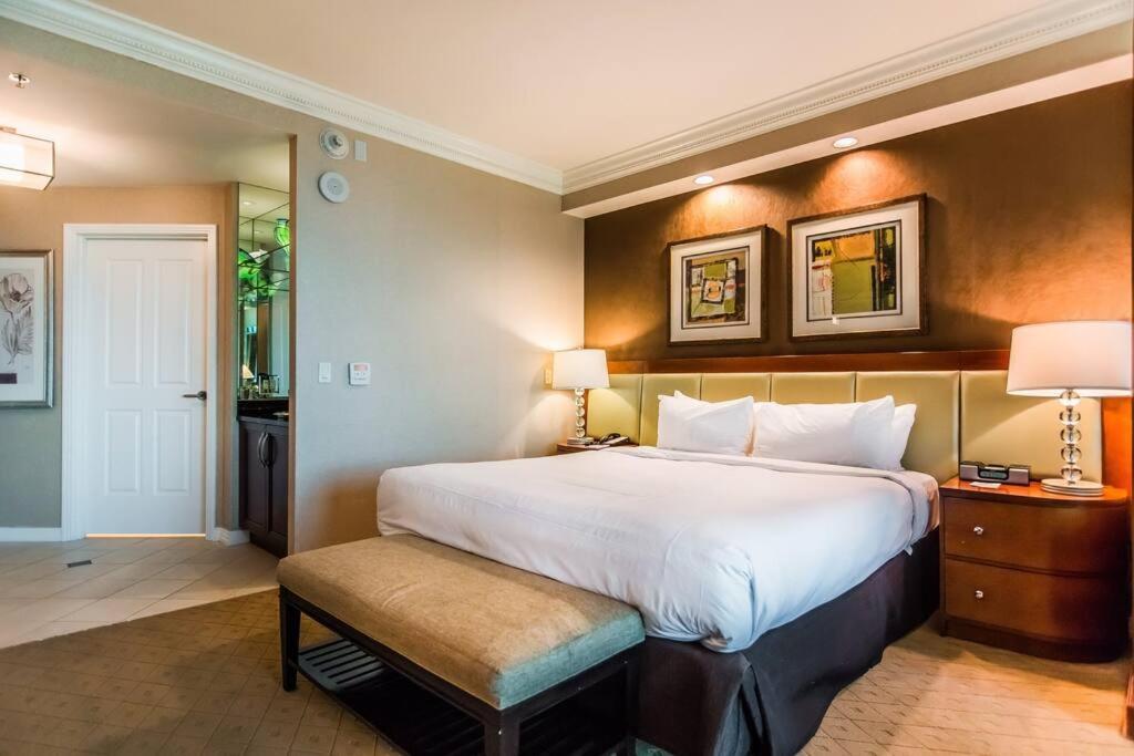 Holiday home Mgm Signature - Strip View With Large Balcony - No Fees - Free Valet - 2917