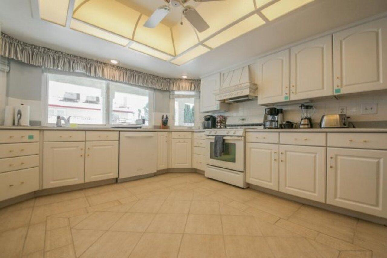 Luxurious 5br Near Vegas Strip *