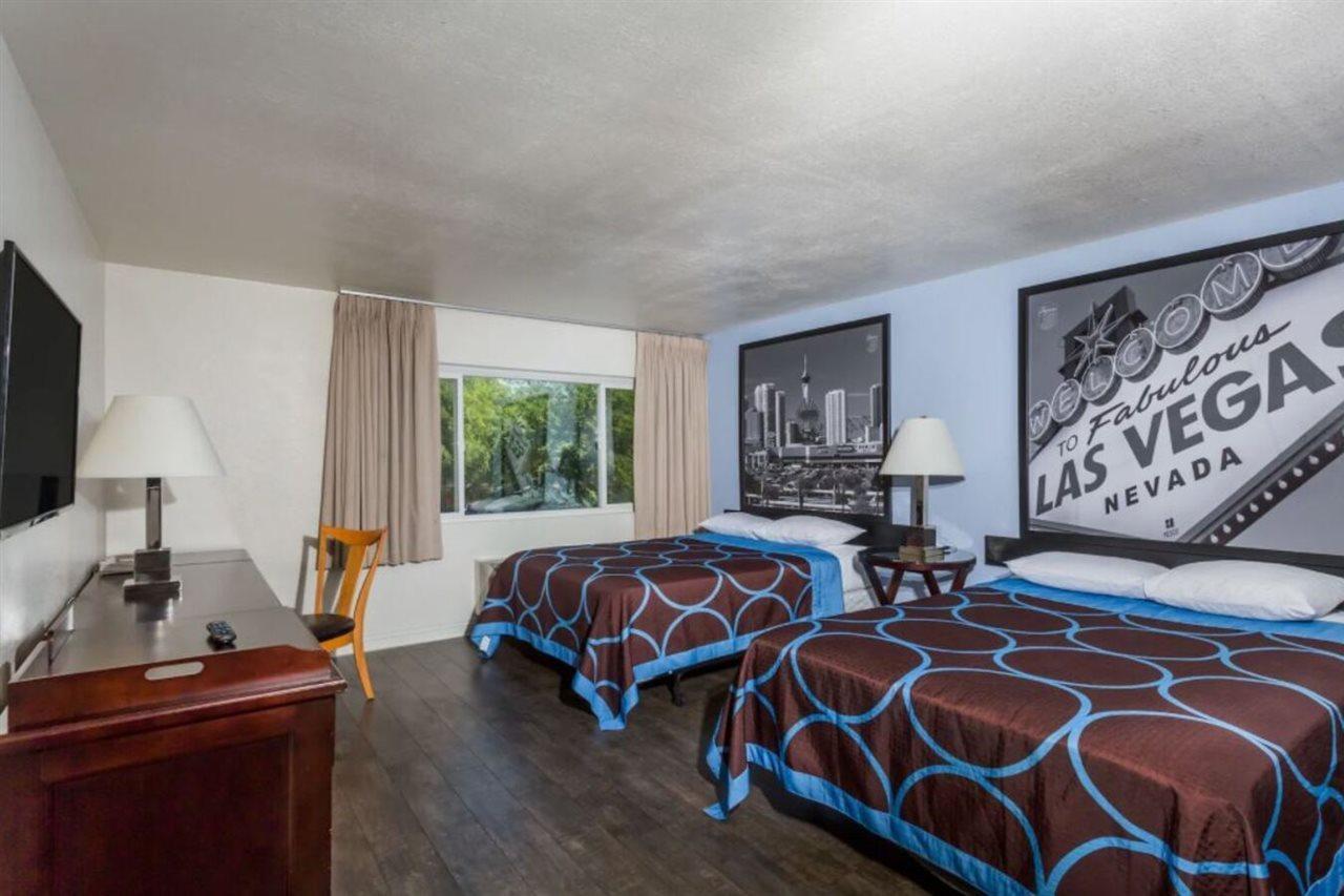 Super 8 By Wyndham Vegas North Strip/fremont St. Area Las Vegas