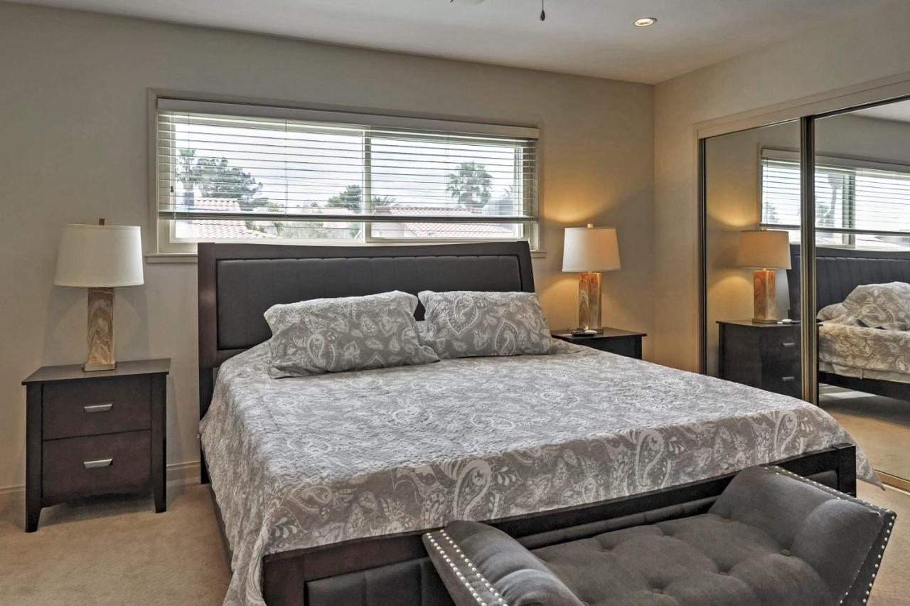 Stunning With Private Oasis - 1 Half Mile To Strip *