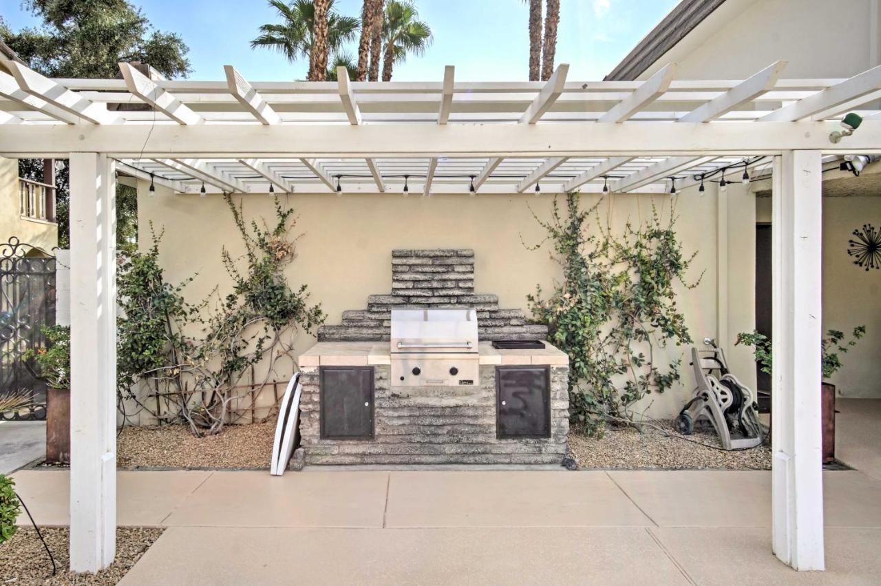 Holiday home Stunning With Private Oasis - 1 Half Mile To Strip *