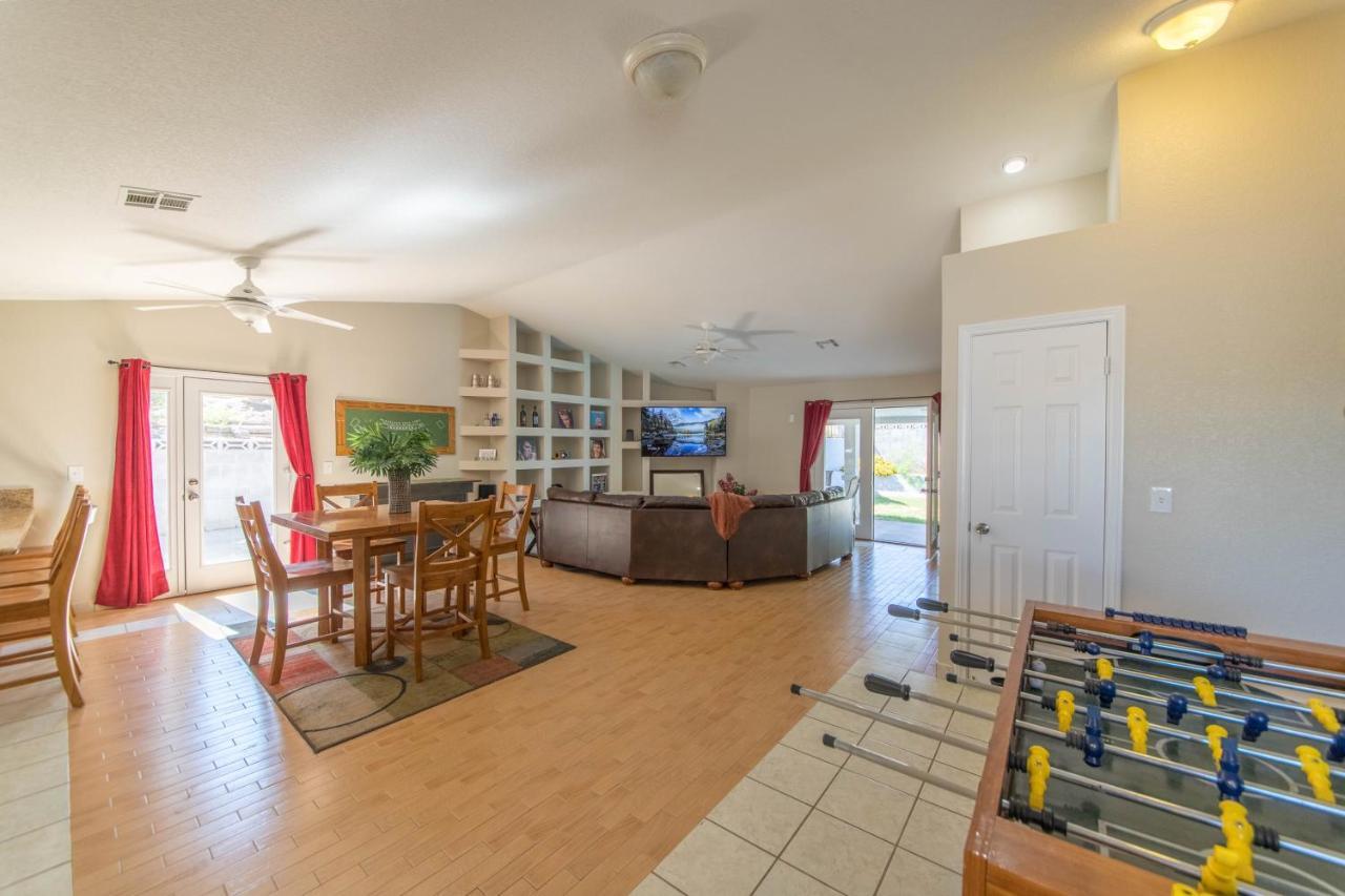 Holiday home Relax In Style!! Pool, Vegas Games, Rv Parking Las Vegas