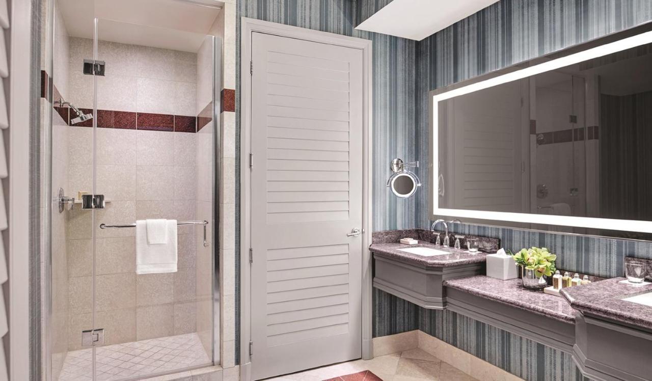 Resort Mandalay Bay 4*