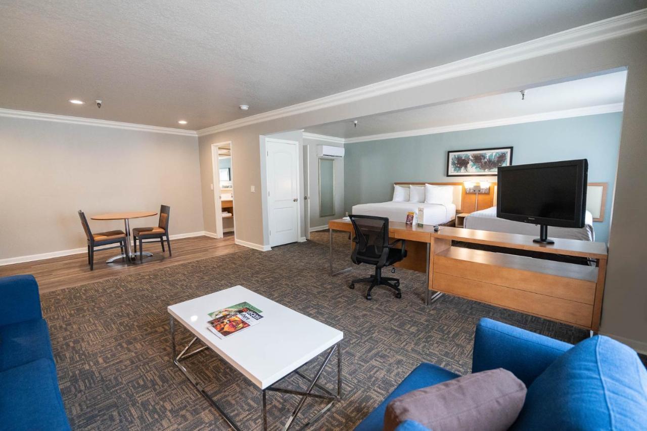 Hotel Alexis Park Las Vegas