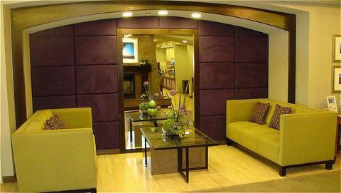 Express & Vegas Sw Springvalley By Ihg 3*