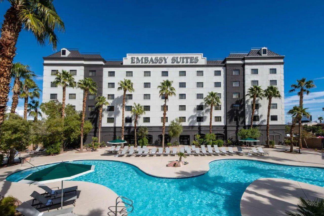 Hotel Embassy By Hilton Vegas