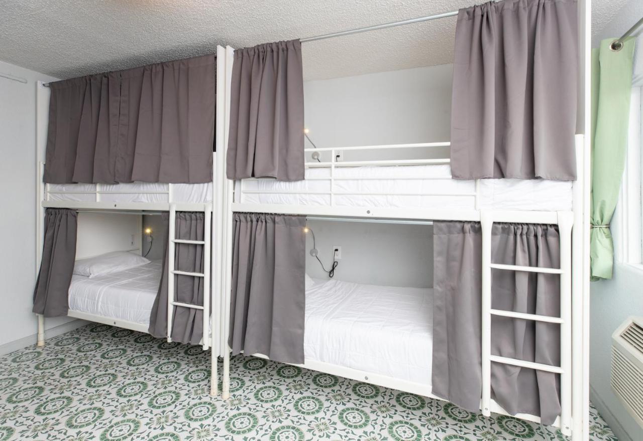Hostel Bungalows Hostel