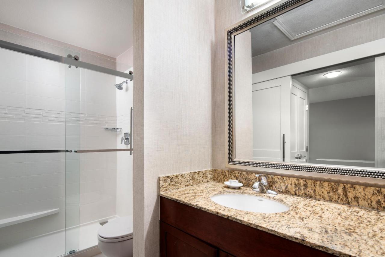By Marriott Vegas Convention Center Hotel Las Vegas