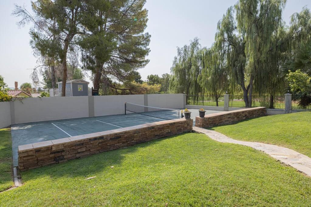 Villa Greens- 5,700sf Luxury Vegas Pool Las Vegas