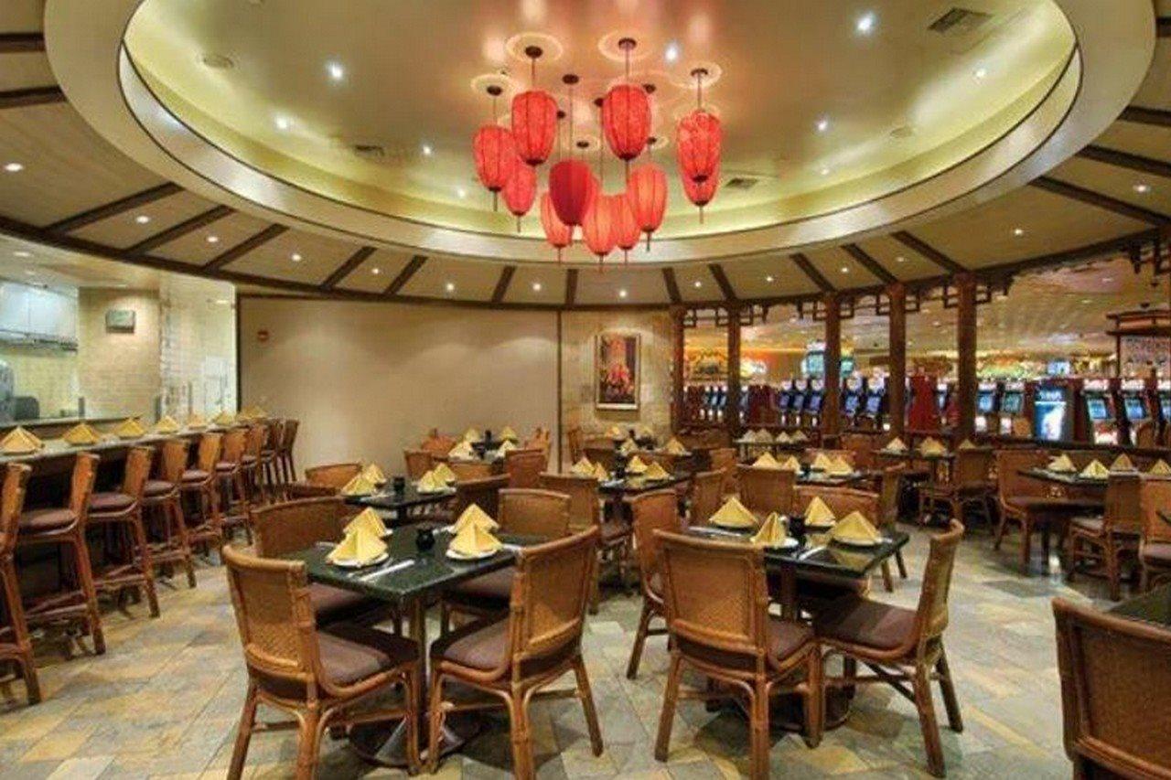 Resort Gold Coast And Casino 3*