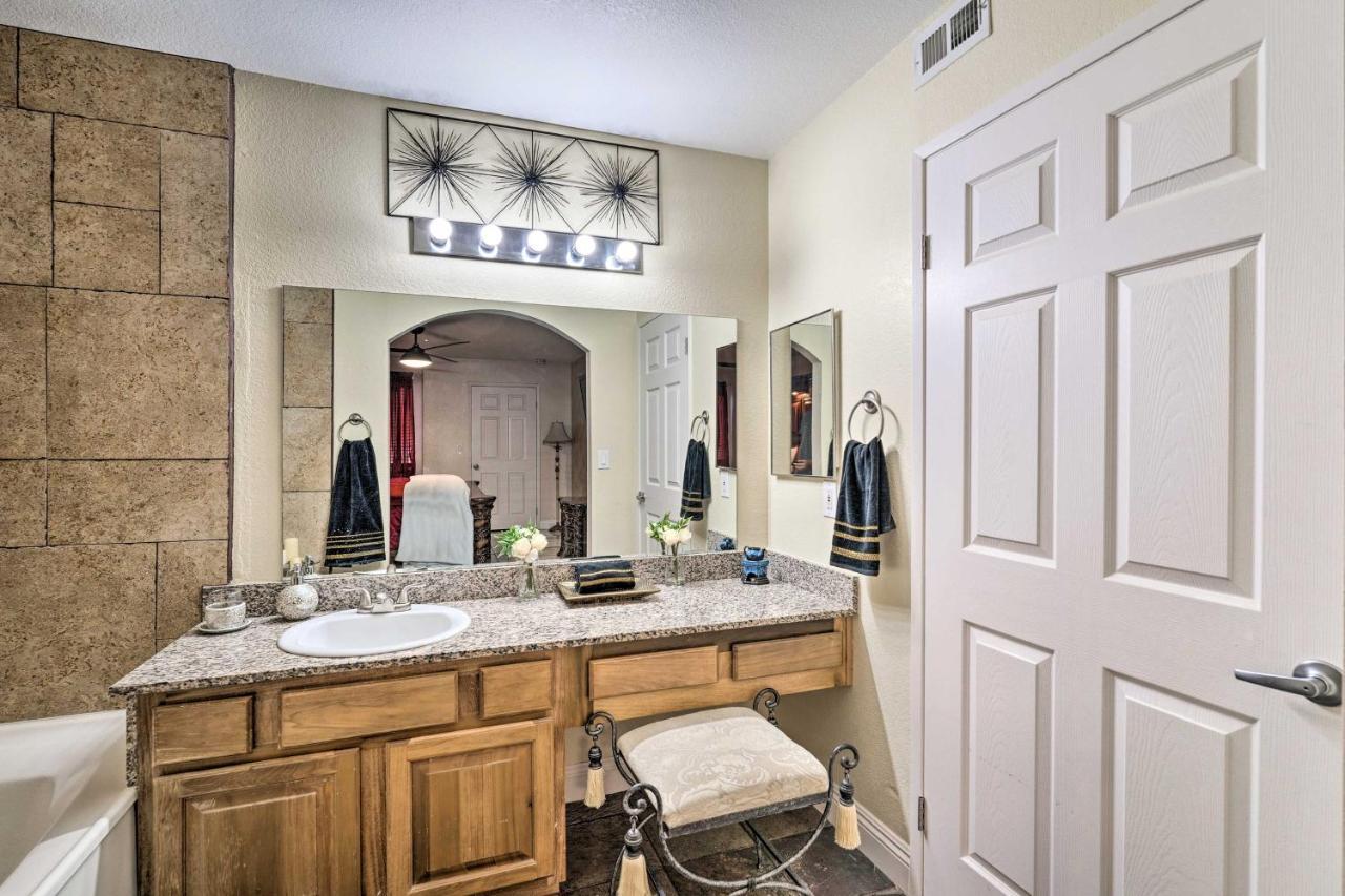Apartment Pool And Vegas Pad Less Than 12 Mi To Strip! *