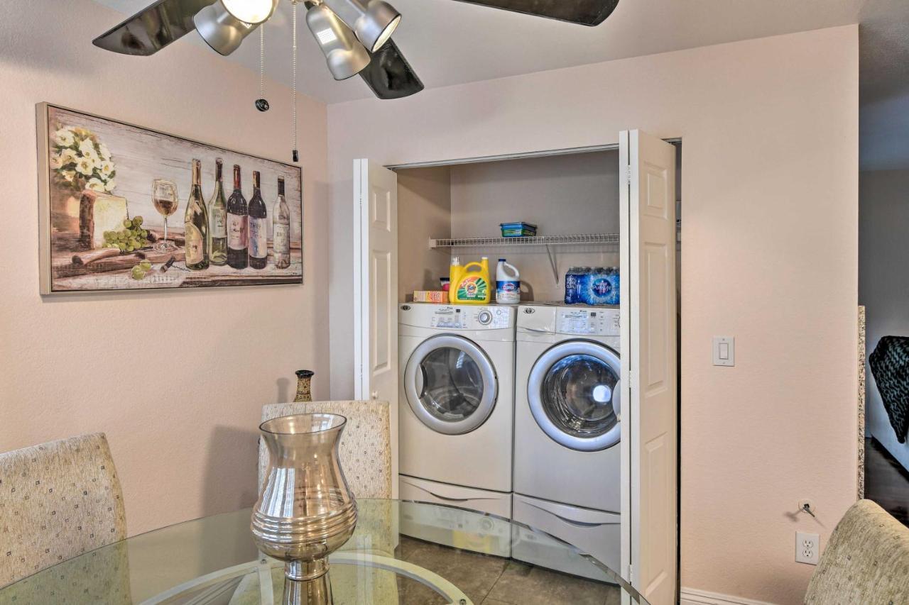 Apartment Pool And Vegas Pad Less Than 12 Mi To Strip! Las Vegas