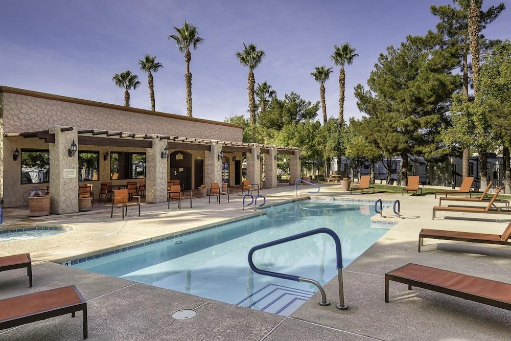 Arizona Charlie's Boulder Hotel