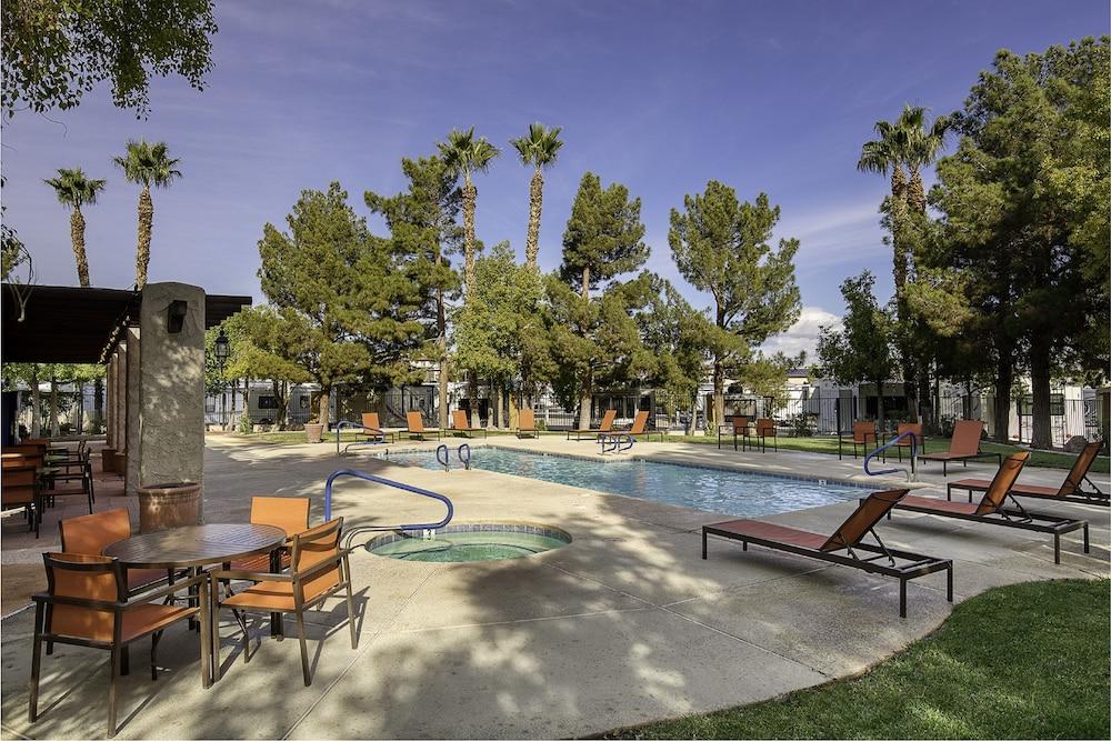Hotel Arizona Charlie's Boulder Las Vegas