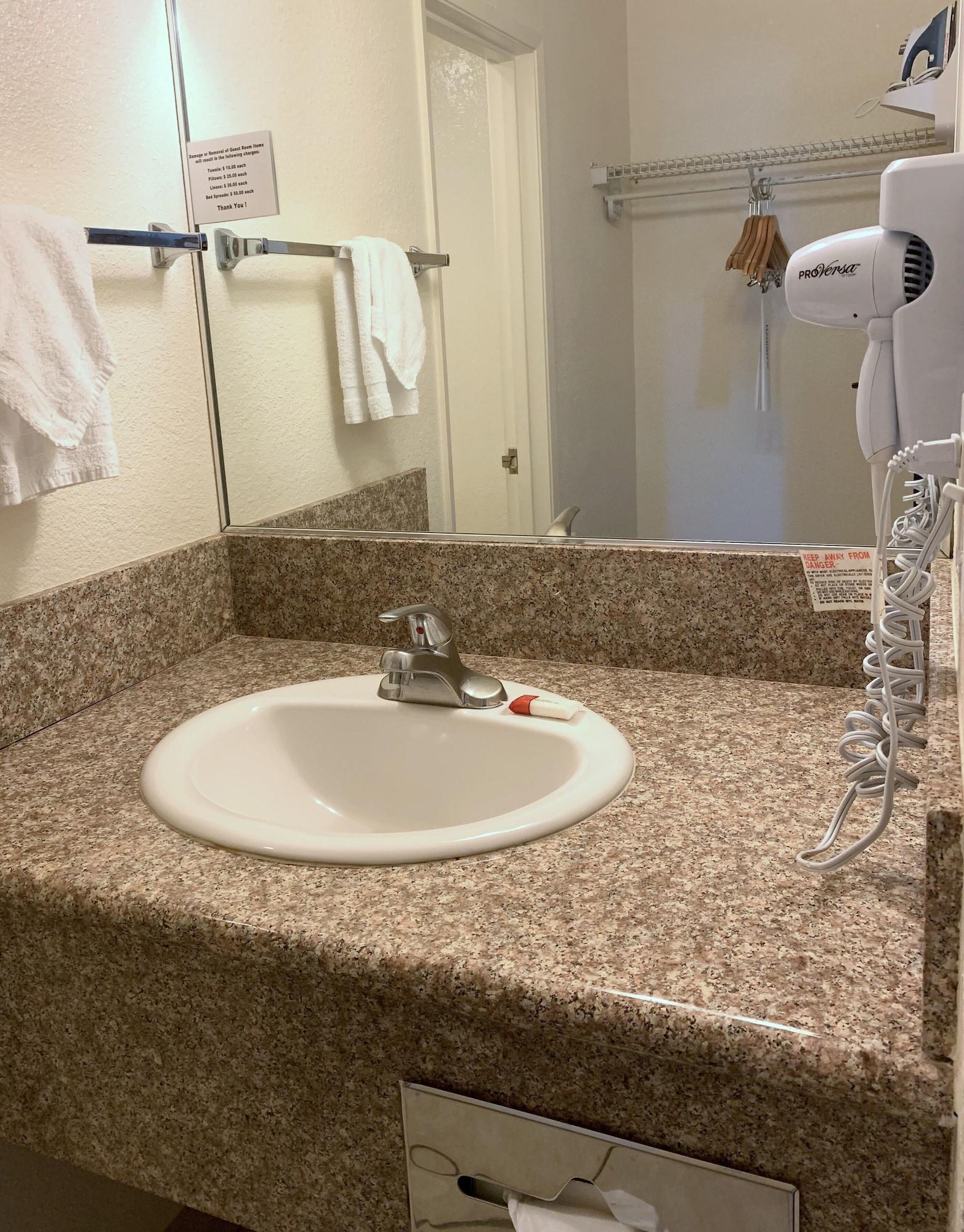 Hotel Super 8 By Wyndham Vegas North Strip/fremont St. Area 2*