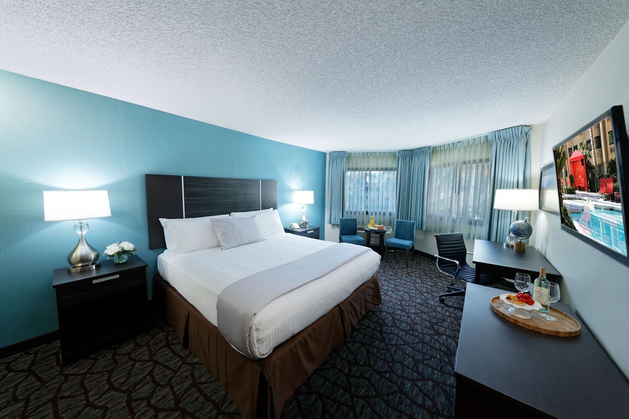 Silver Sevens & Casino Hotel 3*