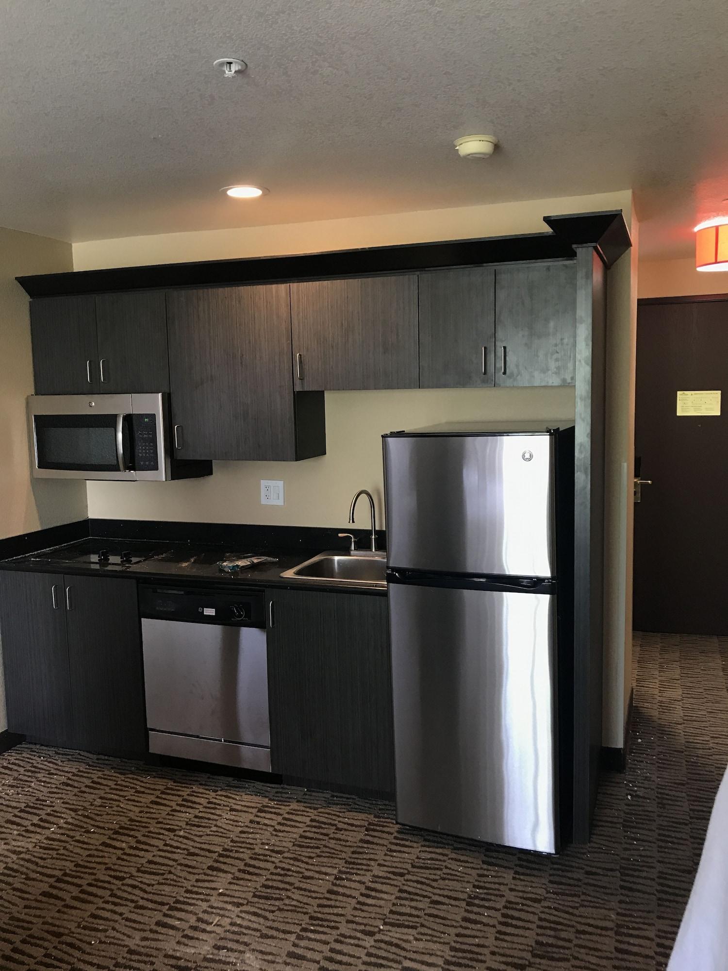Hawthorn Vegas 3*