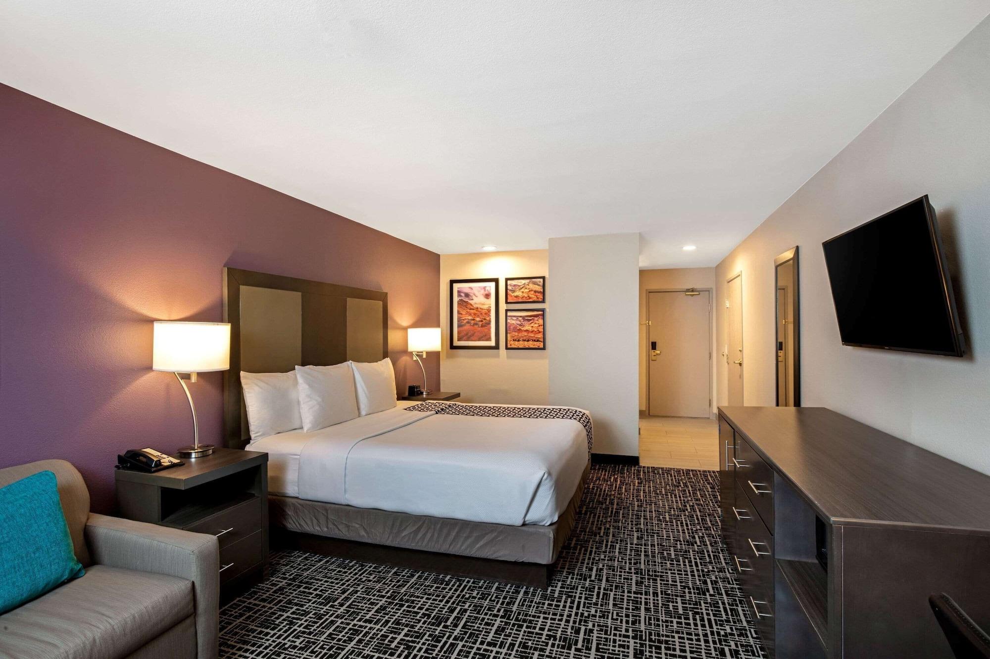 Hotel La Quinta & By Wyndham Vegas Nellis
