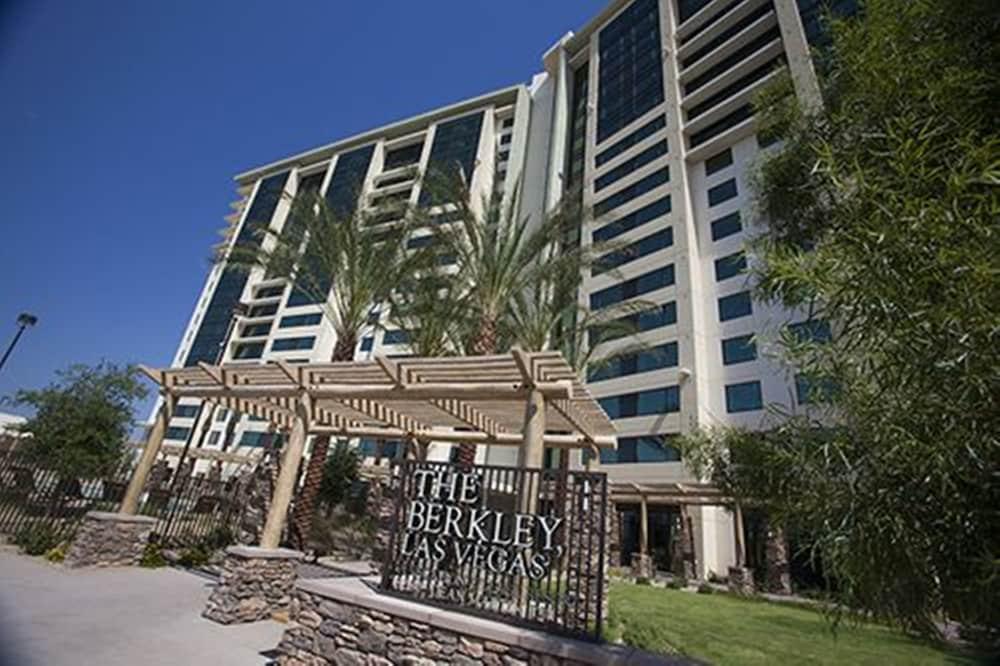 The Berkley, Vegas Hotel 4*