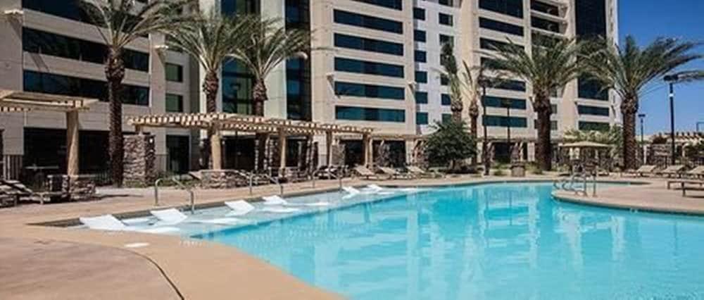 The Berkley, Vegas