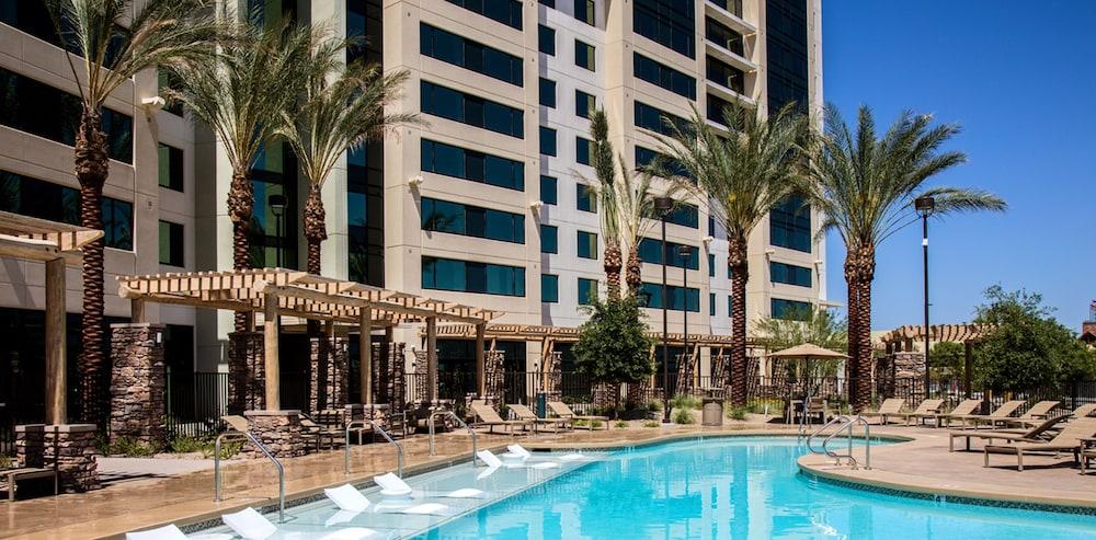 The Berkley, Vegas 4*