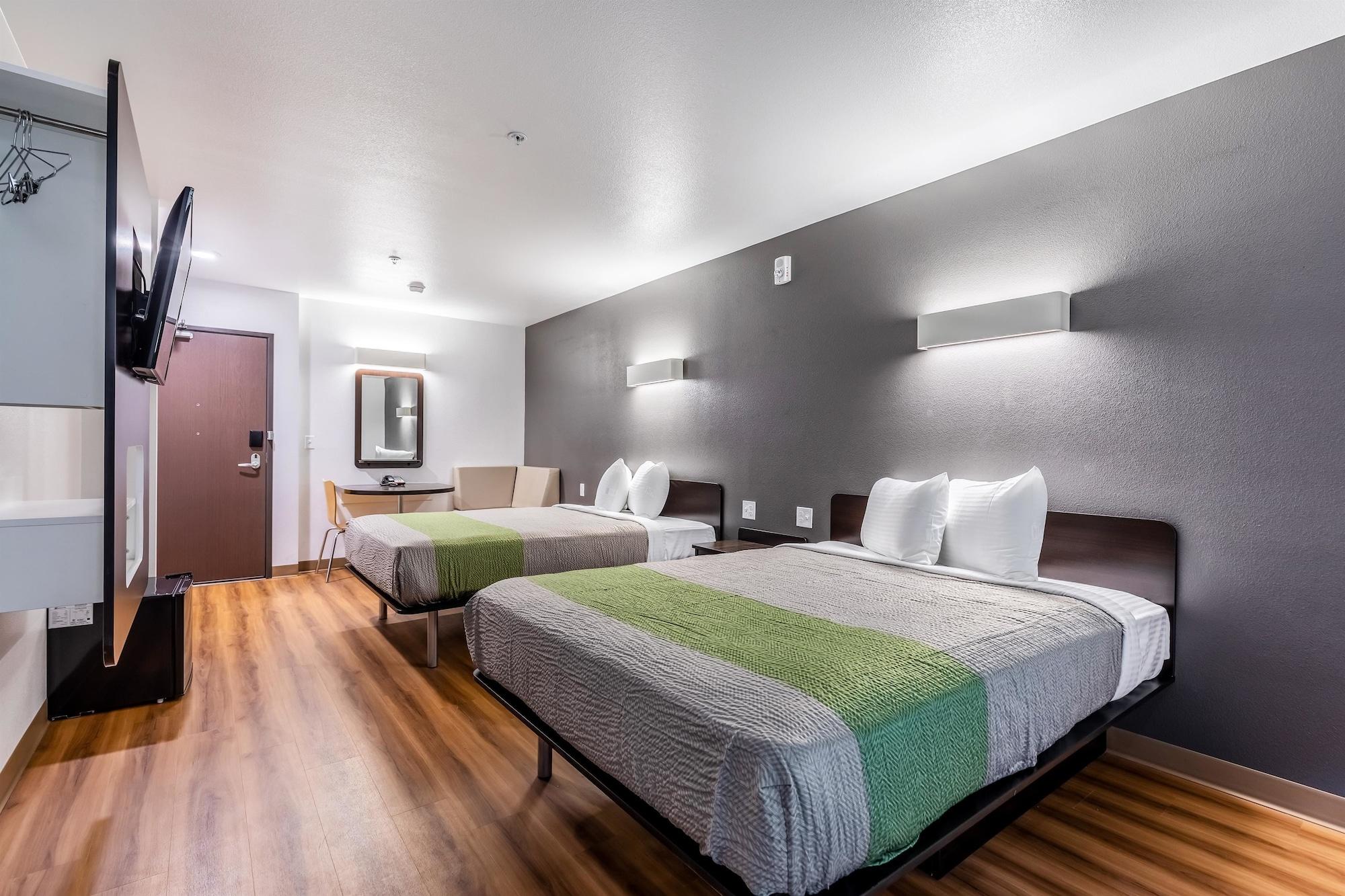 Hotel 6-las Vegas, Nv - Motor Speedway Las Vegas