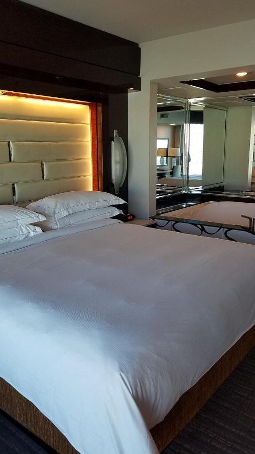 Suites At Elara Strip-no Fees 4*