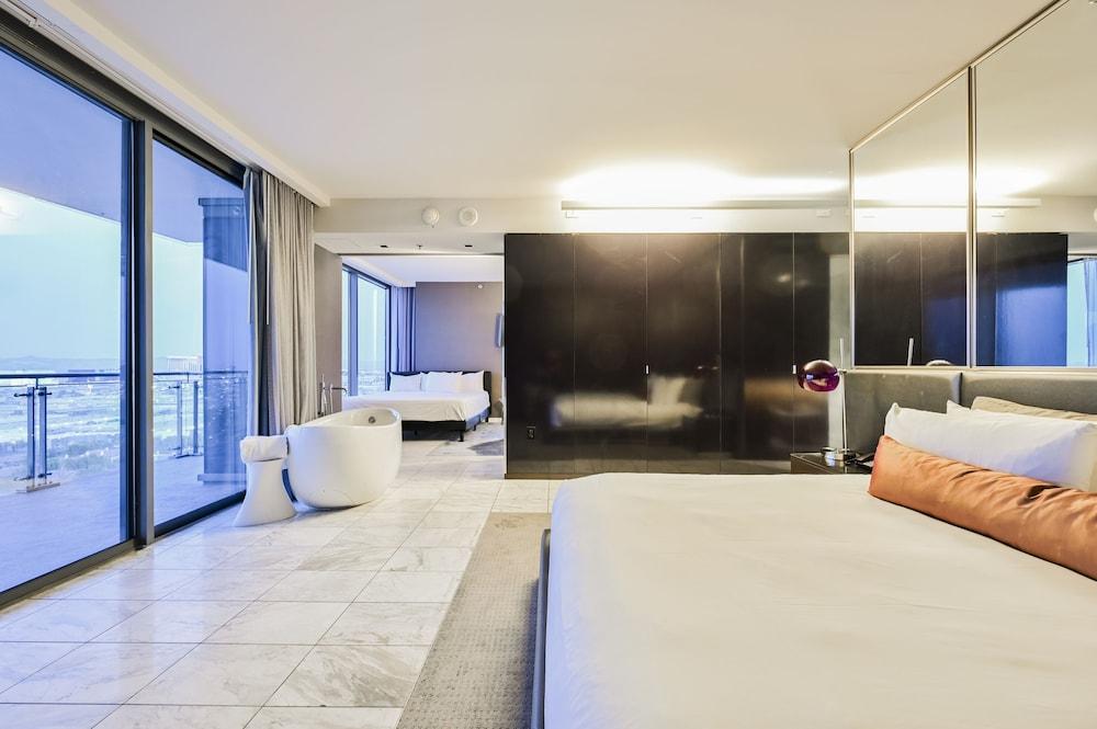 Stripviewsuites At Palms Place Las Vegas