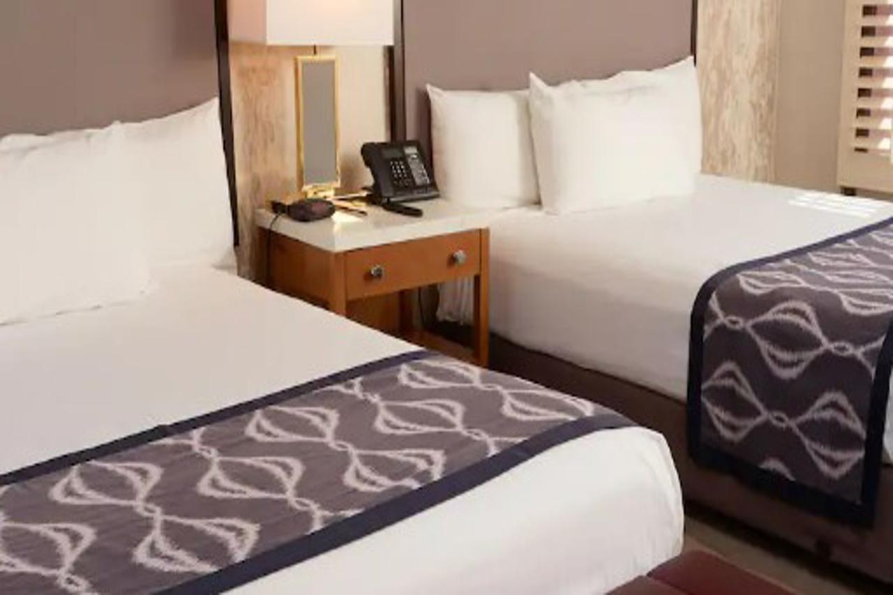 Hotel California And Casino 3*