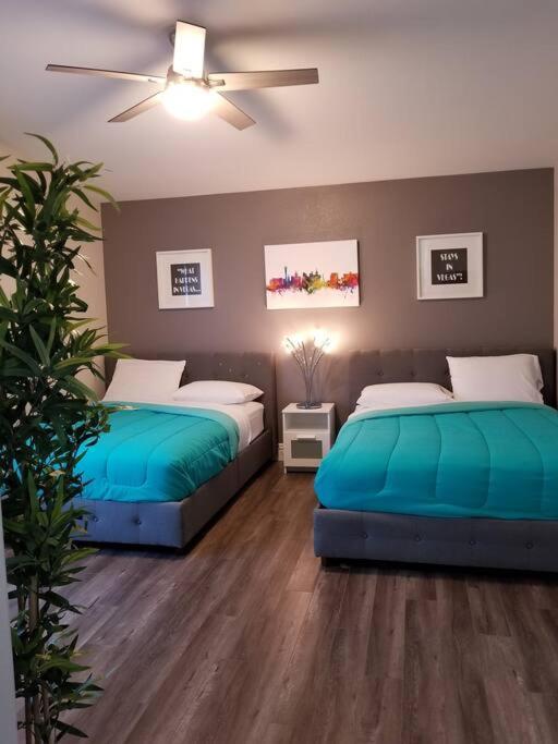 A - Fully Remodeled And Professionally Decorated Apartment *