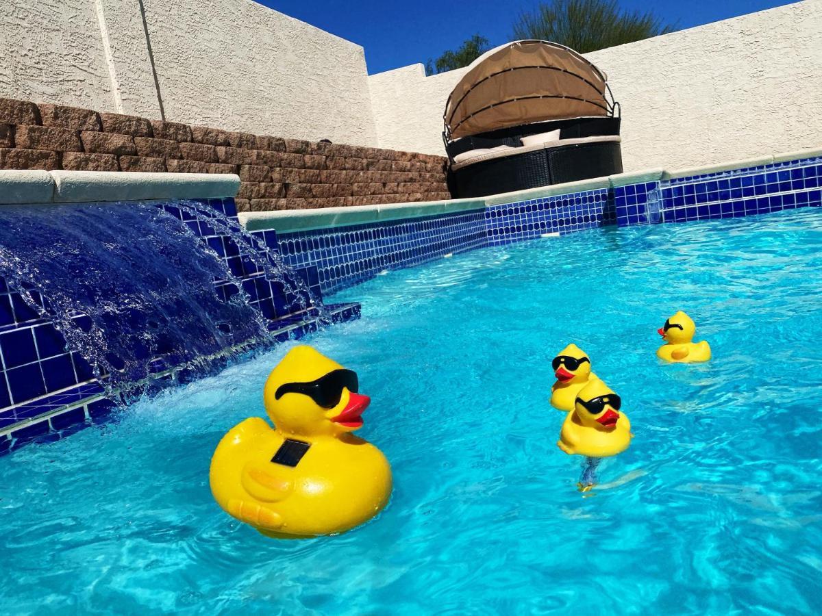 Amazing Pool And Jaccuzi 3 Bedroom In Heart Of Lv * Las Vegas