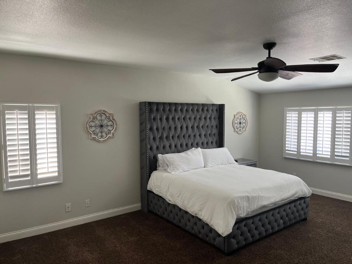 Holiday home Gorgeous Henderson With Pool! *
