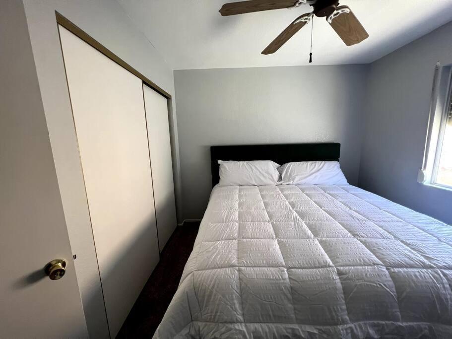 Caramelize Life With A At 908 Carmel Shores Holiday home Las Vegas