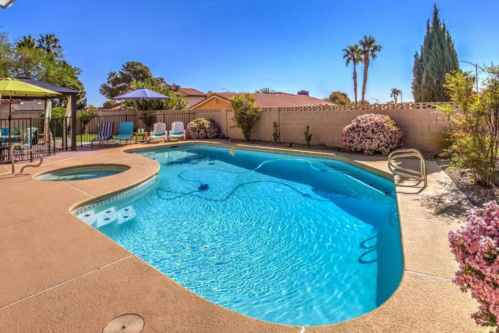 Villa Casa Lucaccini - Gym/pool/spa/ Prime Location 4br *