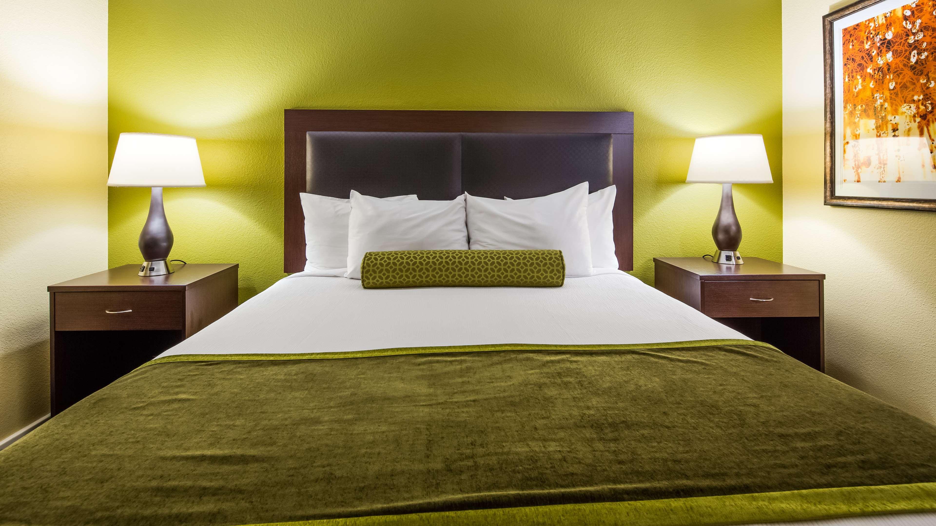 Western Casino Royale - Center Strip Hotel 3*