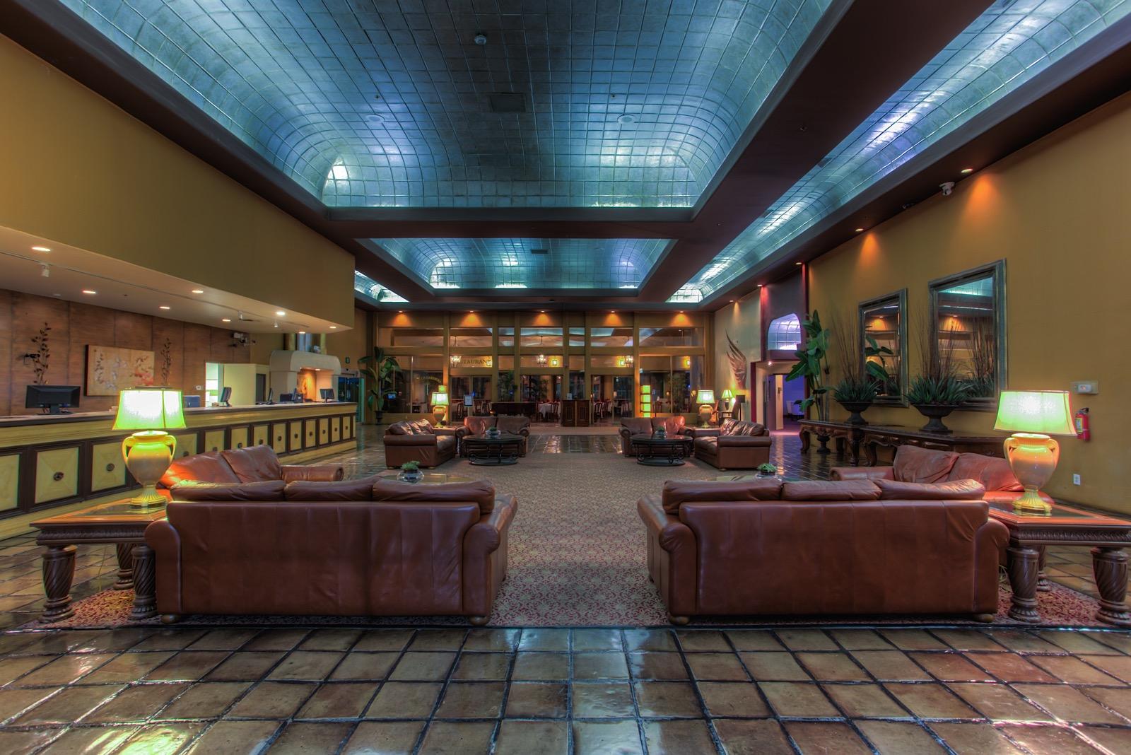 Alexis Park Hotel