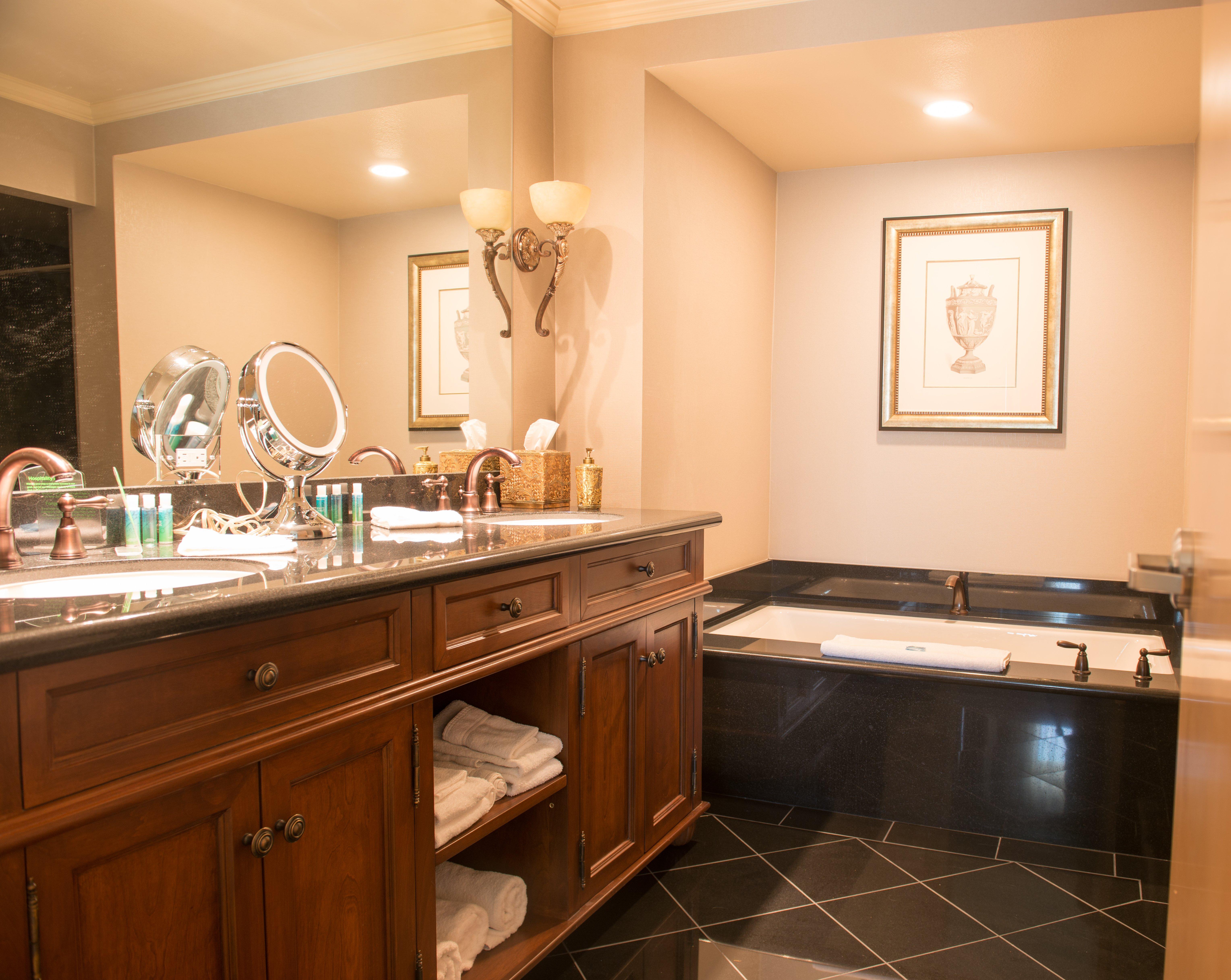 Express & Vegas Sw Springvalley By Ihg