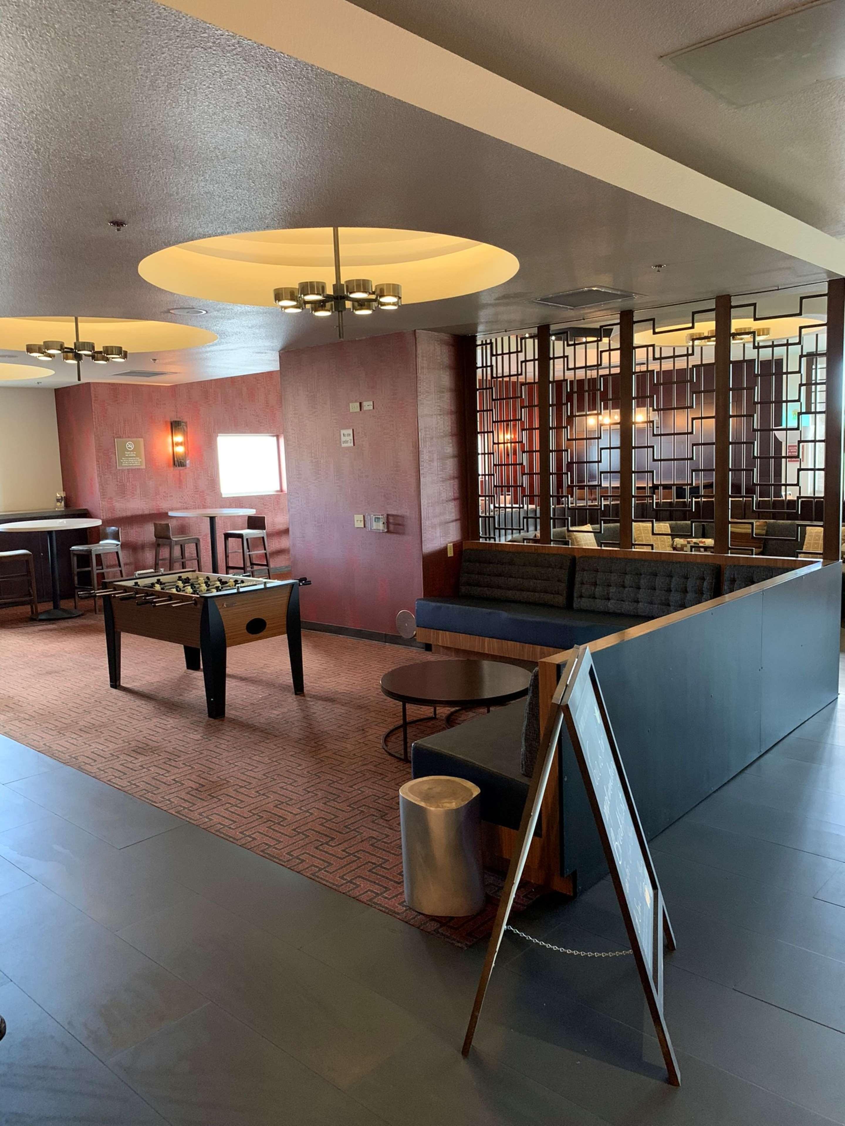 Doubletree By Hilton Vegas East Flamingo Hotel 4*
