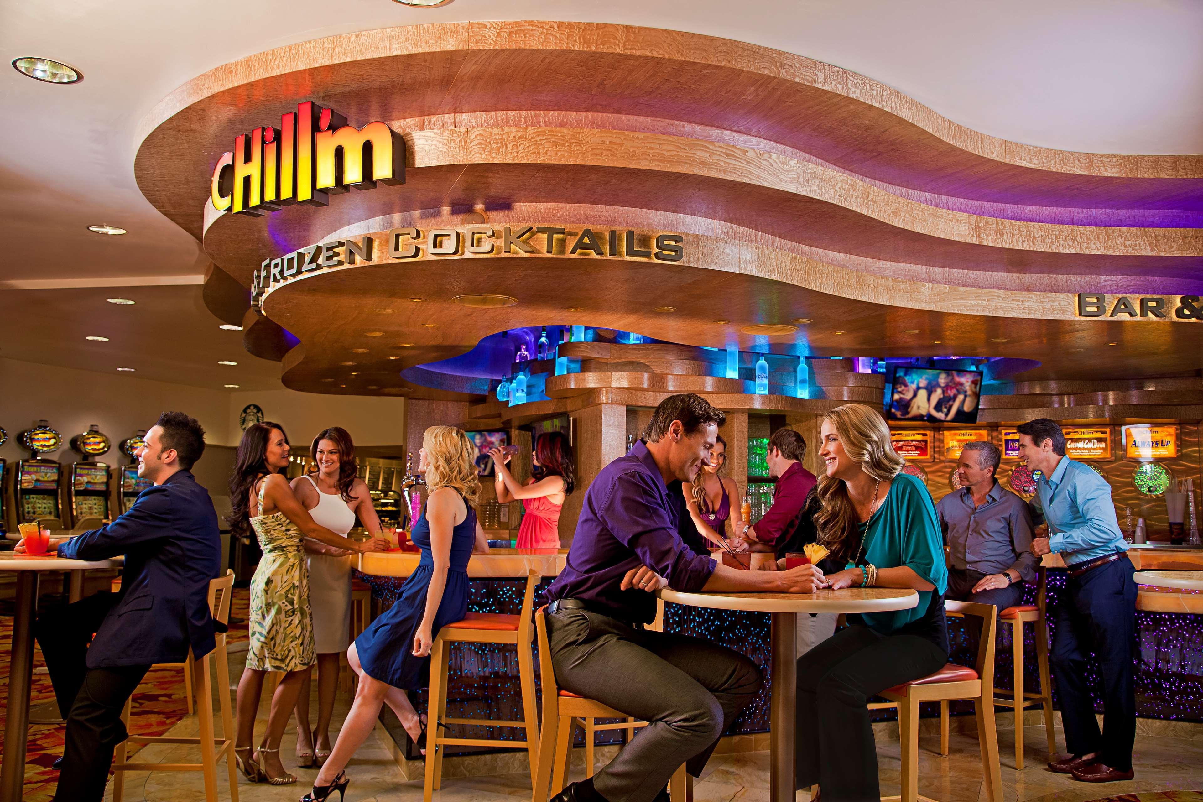 Tropicana Vegas A Doubletree By Hilton & Casino - Free Parking