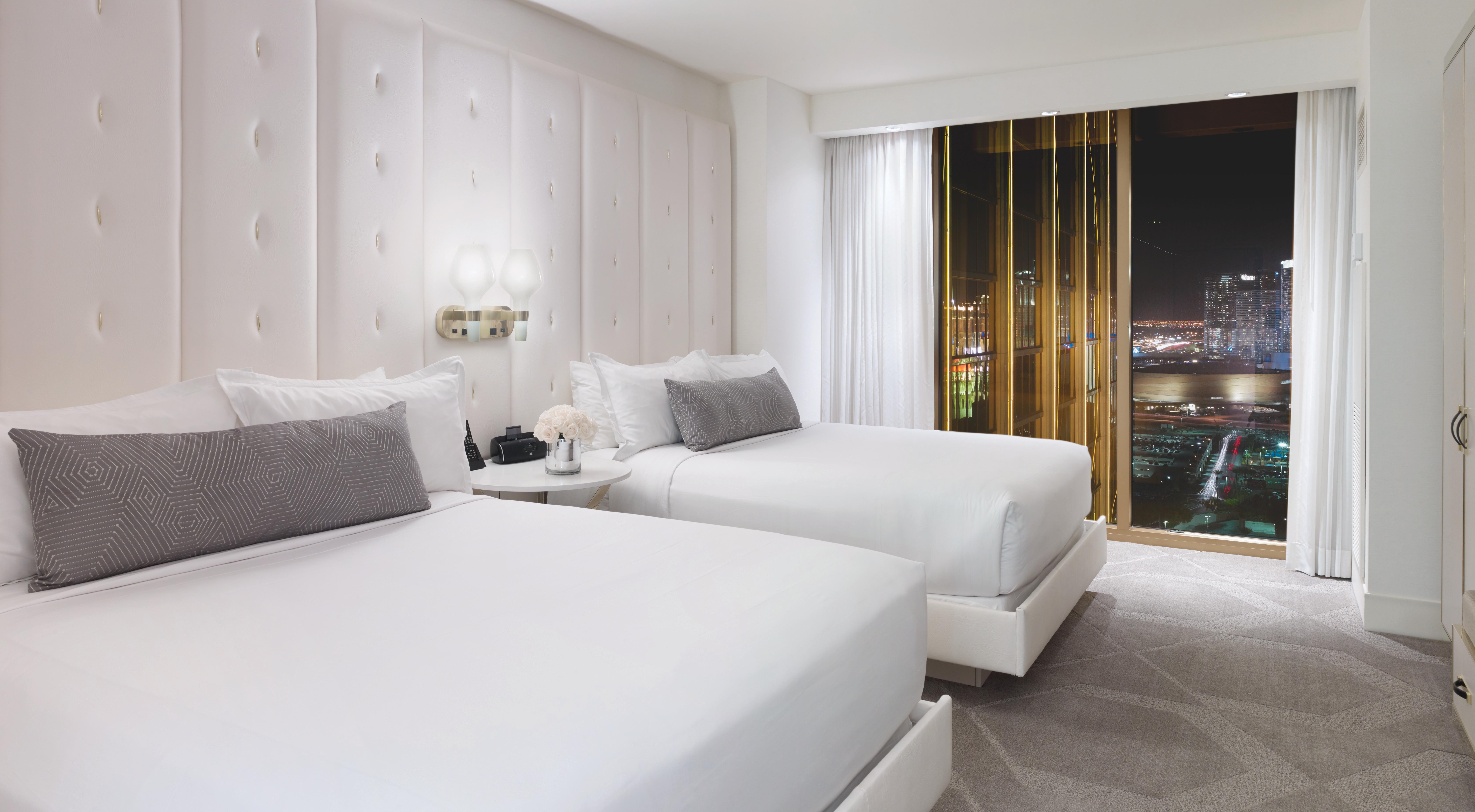 Resort The W Vegas At Mandalay Bay By Suiteness