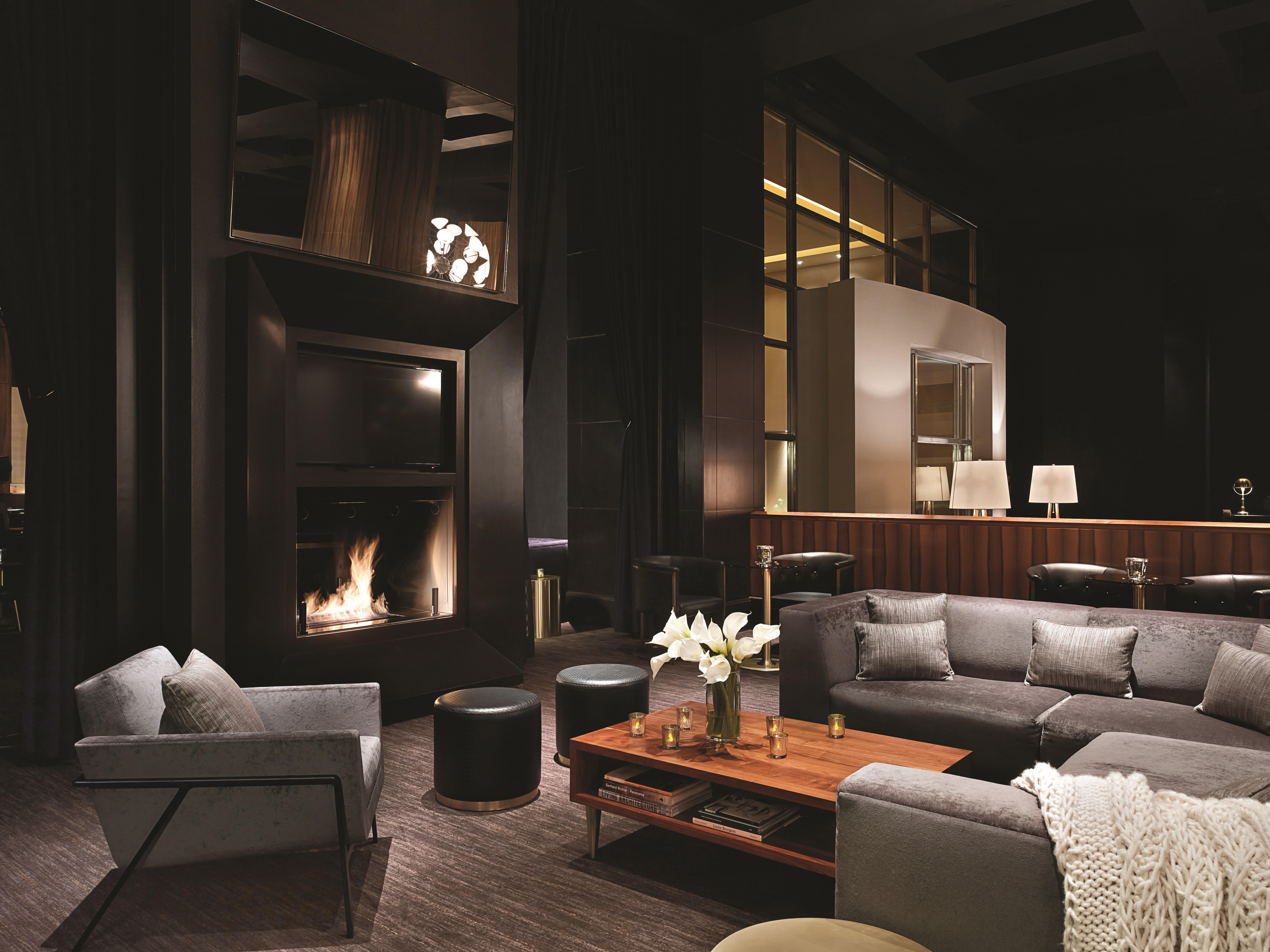 The W Vegas At Mandalay Bay By Suiteness