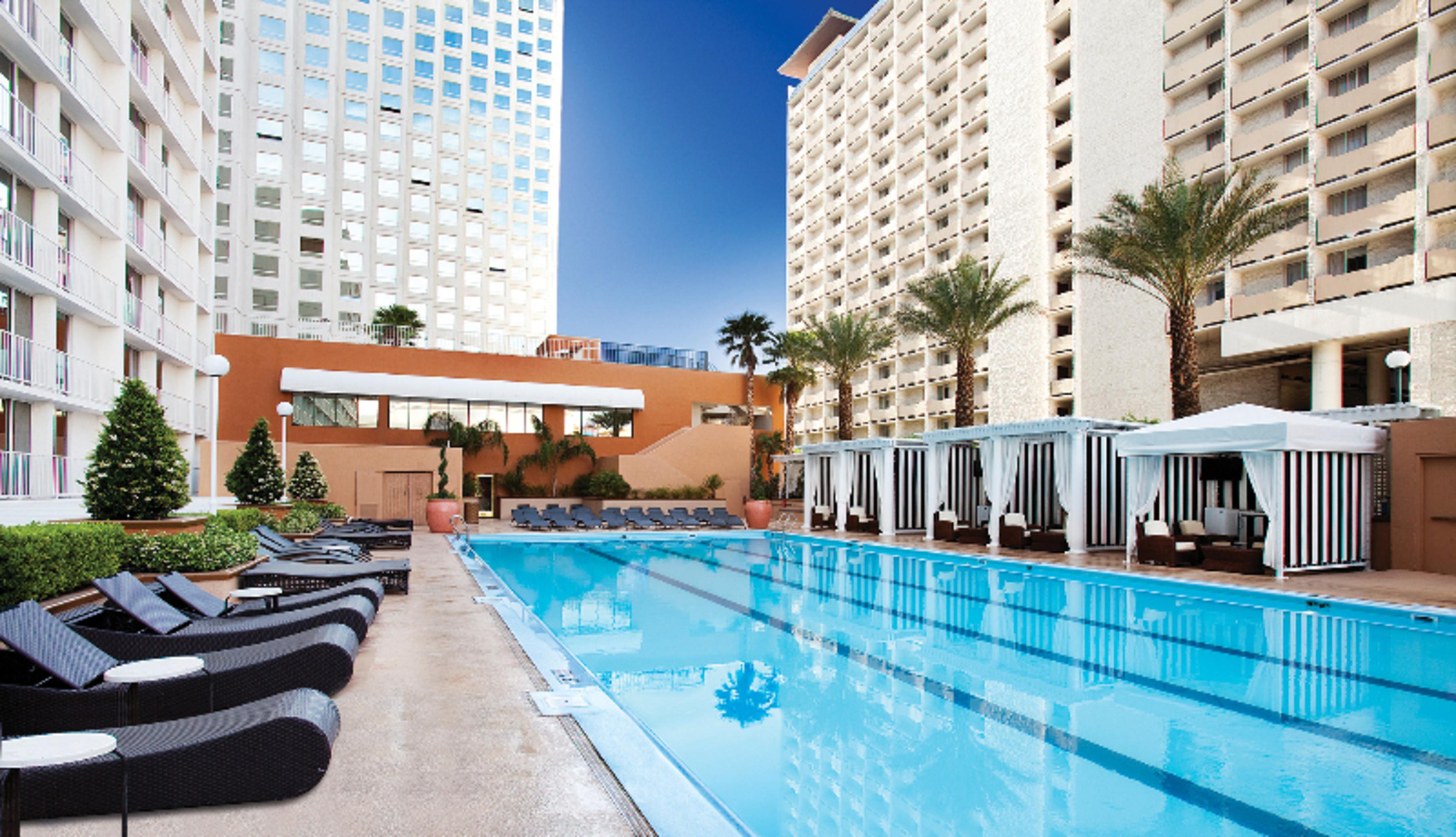 Harrah's Vegas & Casino 3*