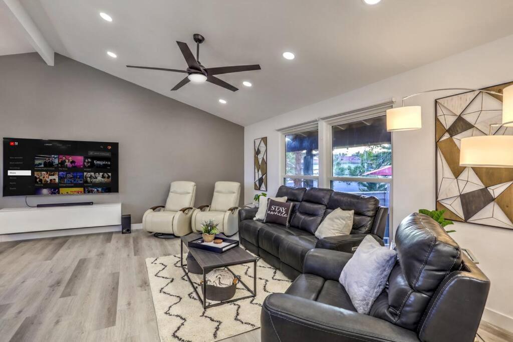 Casa Lucaccini - Gym/pool/spa/ Prime Location 4br * Las Vegas