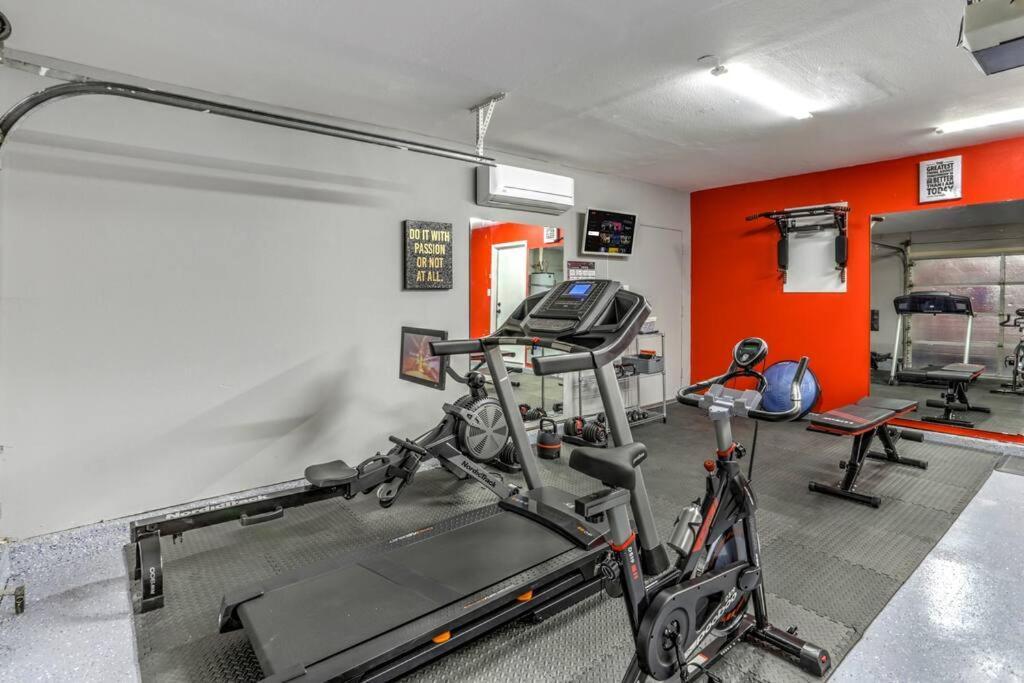 Casa Lucaccini - Gym/pool/spa/ Prime Location 4br Las Vegas