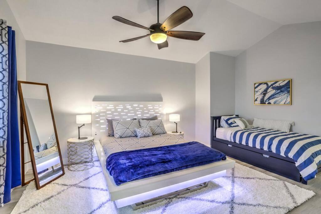 Villa Casa Lucaccini - Gym/pool/spa/ Prime Location 4br Las Vegas