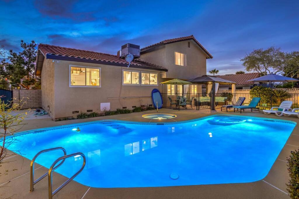 Villa Casa Lucaccini - Gym/pool/spa/ Prime Location 4br *