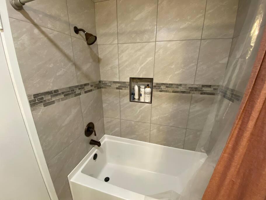 Relaxing Bohemian Desert Getaway Lv Holiday home Las Vegas